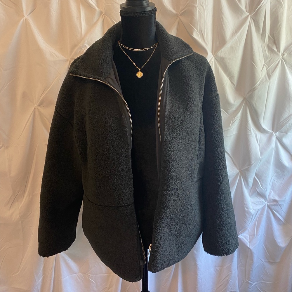 Women's Fuzzy Jacket & Coat | Size S | Black